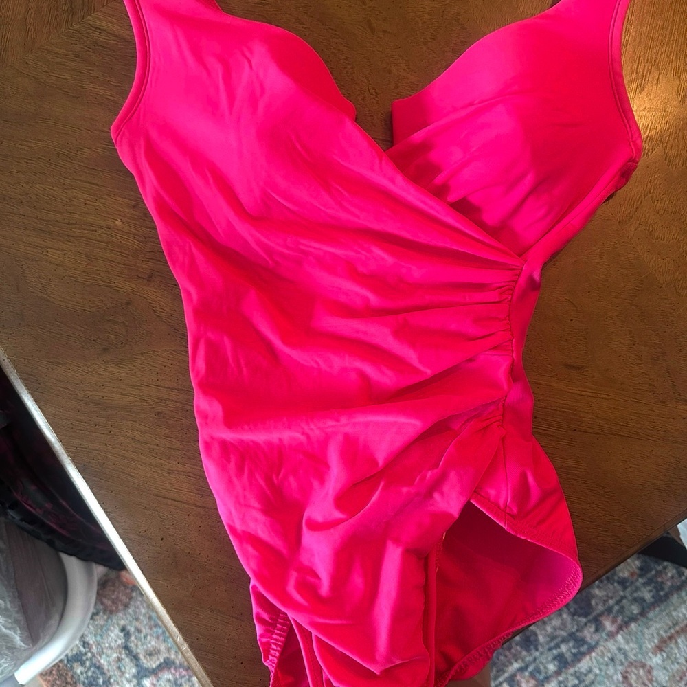 Miracle Swim | Women’s Swimsuit